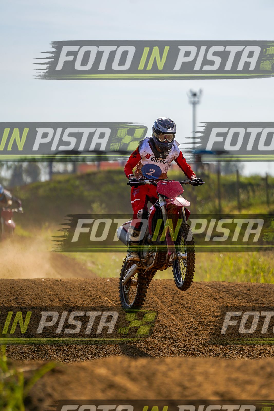 EICMA 20-09 15:00-16:00 · DOS04637