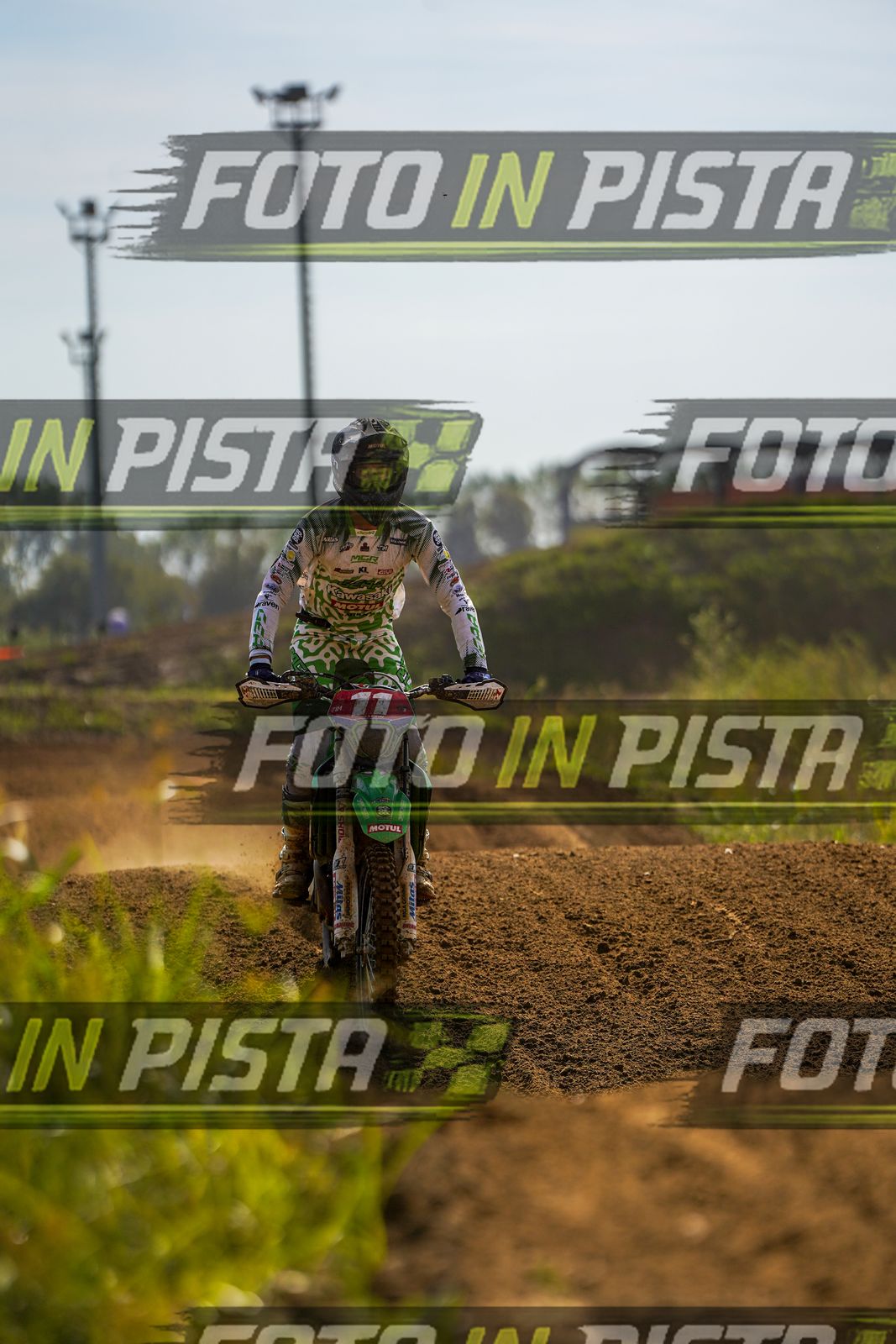 EICMA 20-09 15:00-16:00 · DOS04648