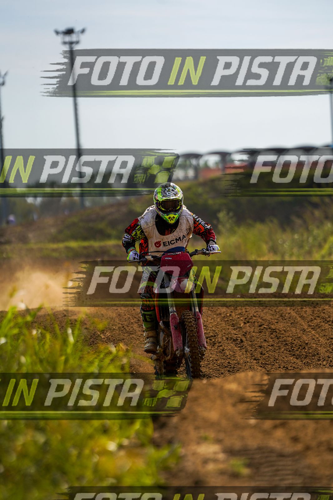 EICMA 20-09 15:00-16:00 · DOS04683