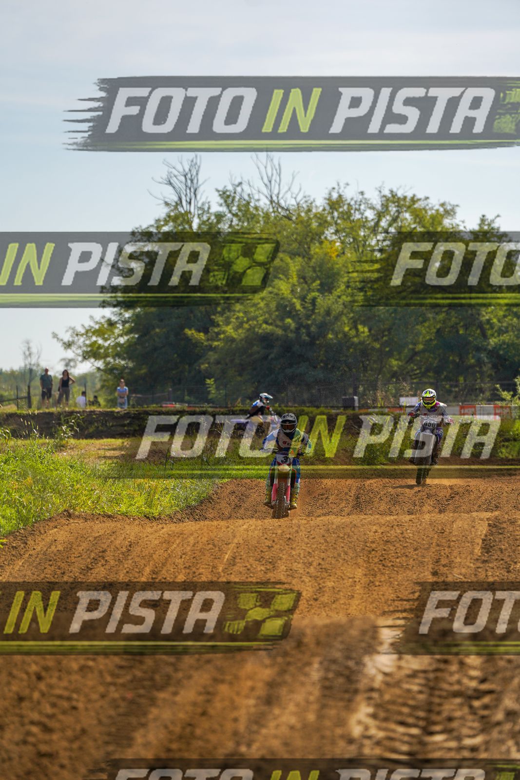 EICMA 20-09 15:00-16:00 · DOS04698
