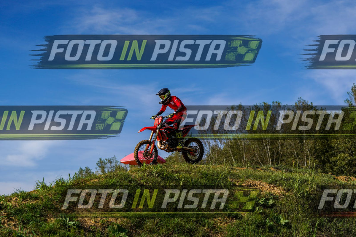 EICMA 20-09 15:00-16:00 · DOS04705