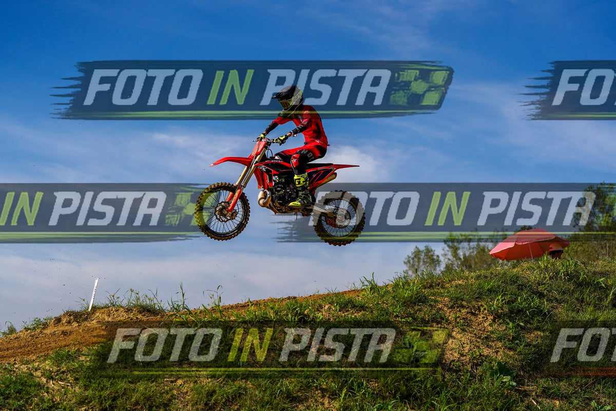 EICMA 20-09 15:00-16:00 · DOS04755