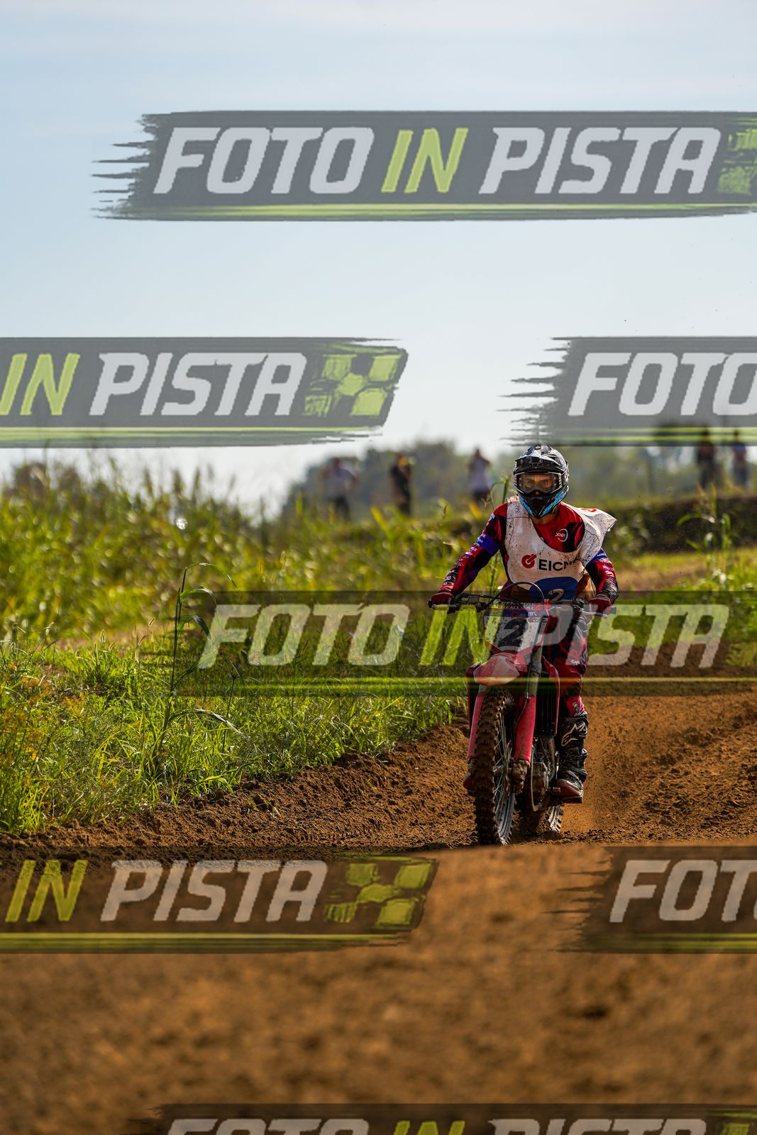 EICMA 20-09 15:00-16:00 · DOS04780