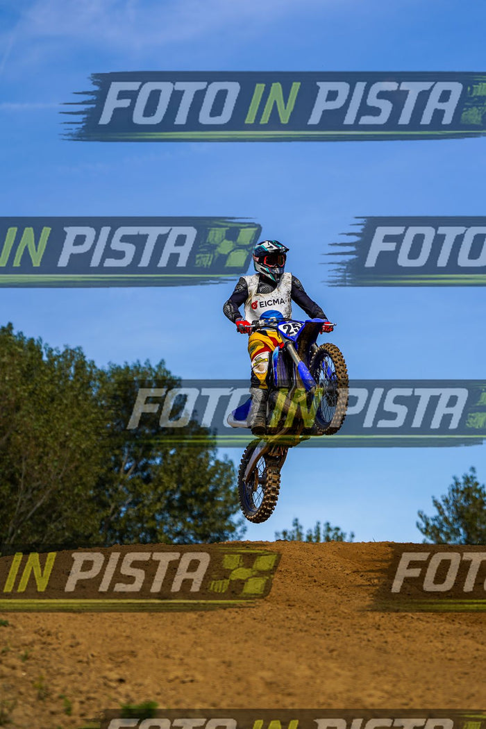 EICMA 20-09 15:00-16:00 · DOS04803