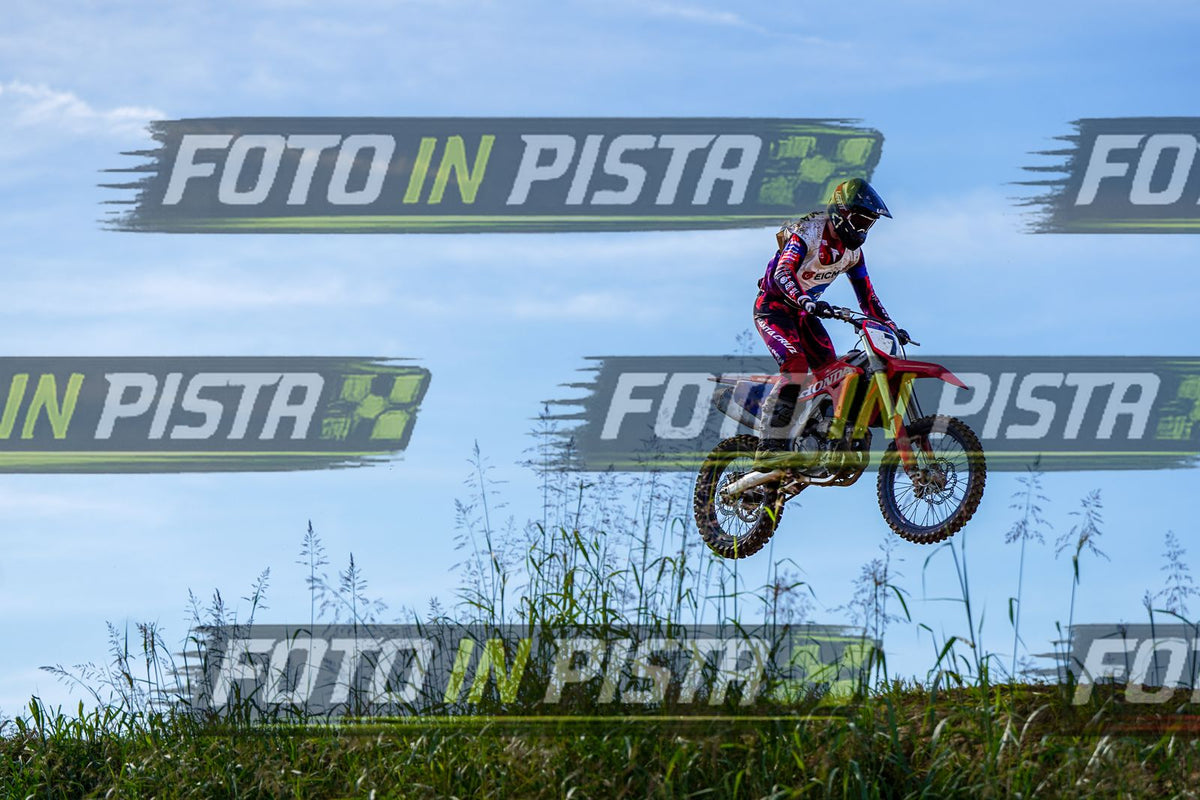 EICMA 20-09 15:00-16:00 · DOS04823