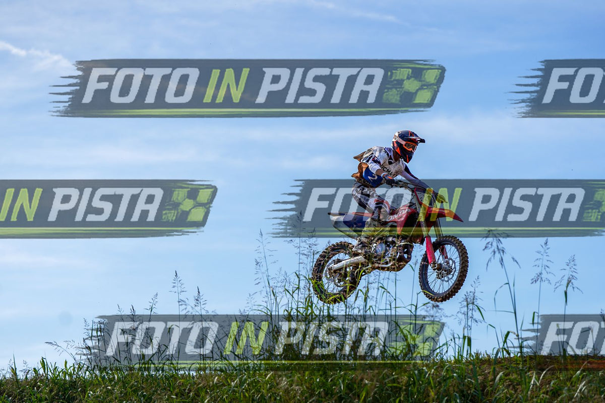 EICMA 20-09 15:00-16:00 · DOS04825