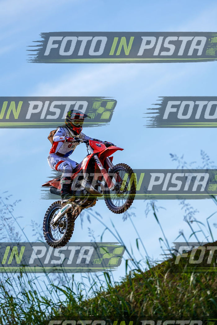 EICMA 20-09 15:00-16:00 · DOS04863