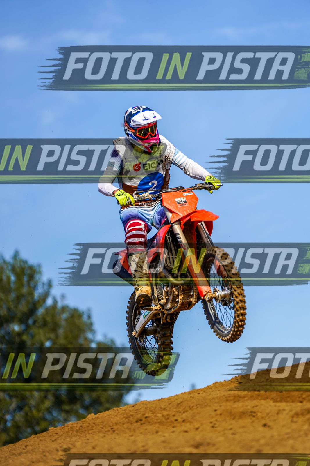 EICMA 20-09 15:00-16:00 · DOS04890