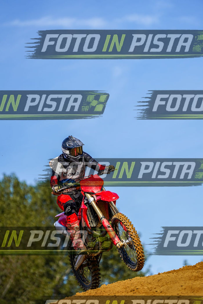 EICMA 20-09 15:00-16:00 · DOS04904