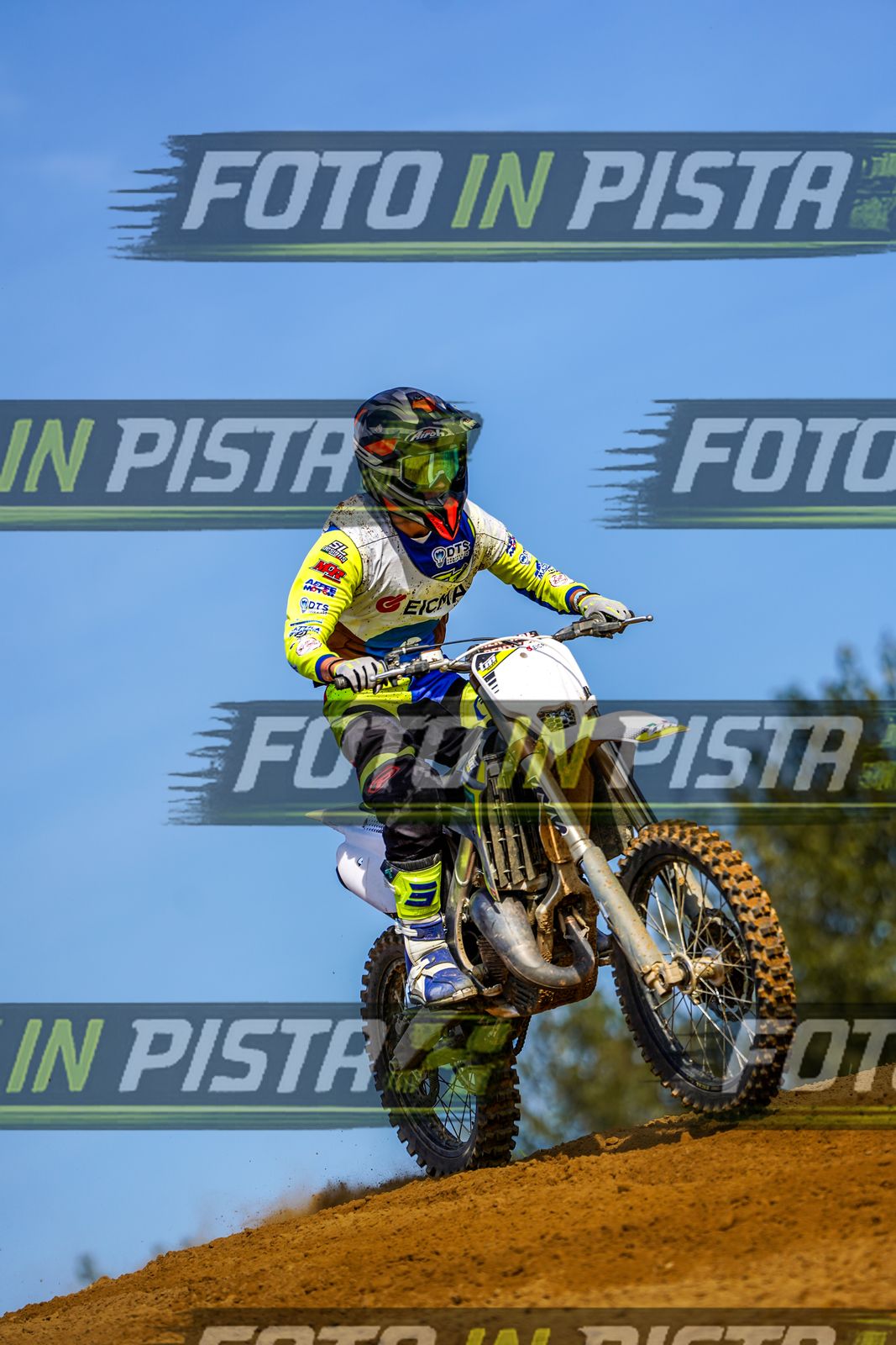 EICMA 20-09 15:00-16:00 · DOS04914