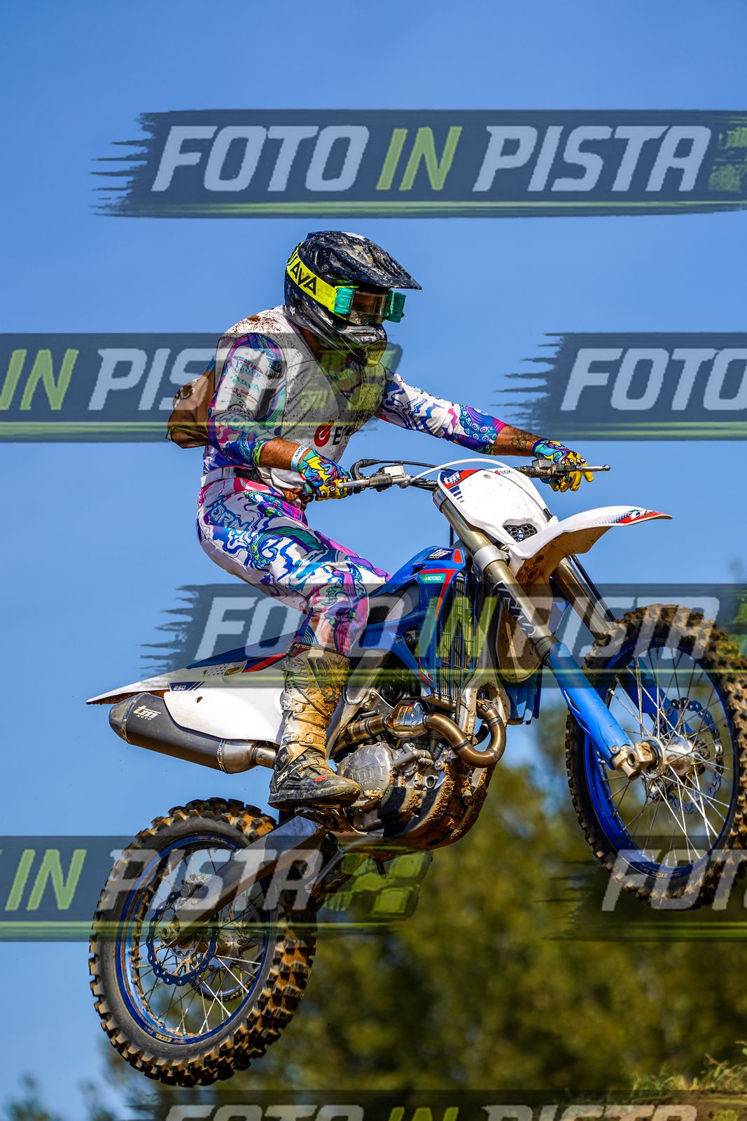 EICMA 20-09 15:00-16:00 · DOS04926