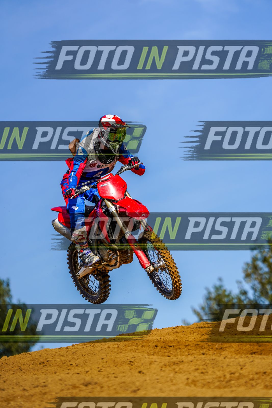 EICMA 20-09 16:00-17:00 · DOS04955