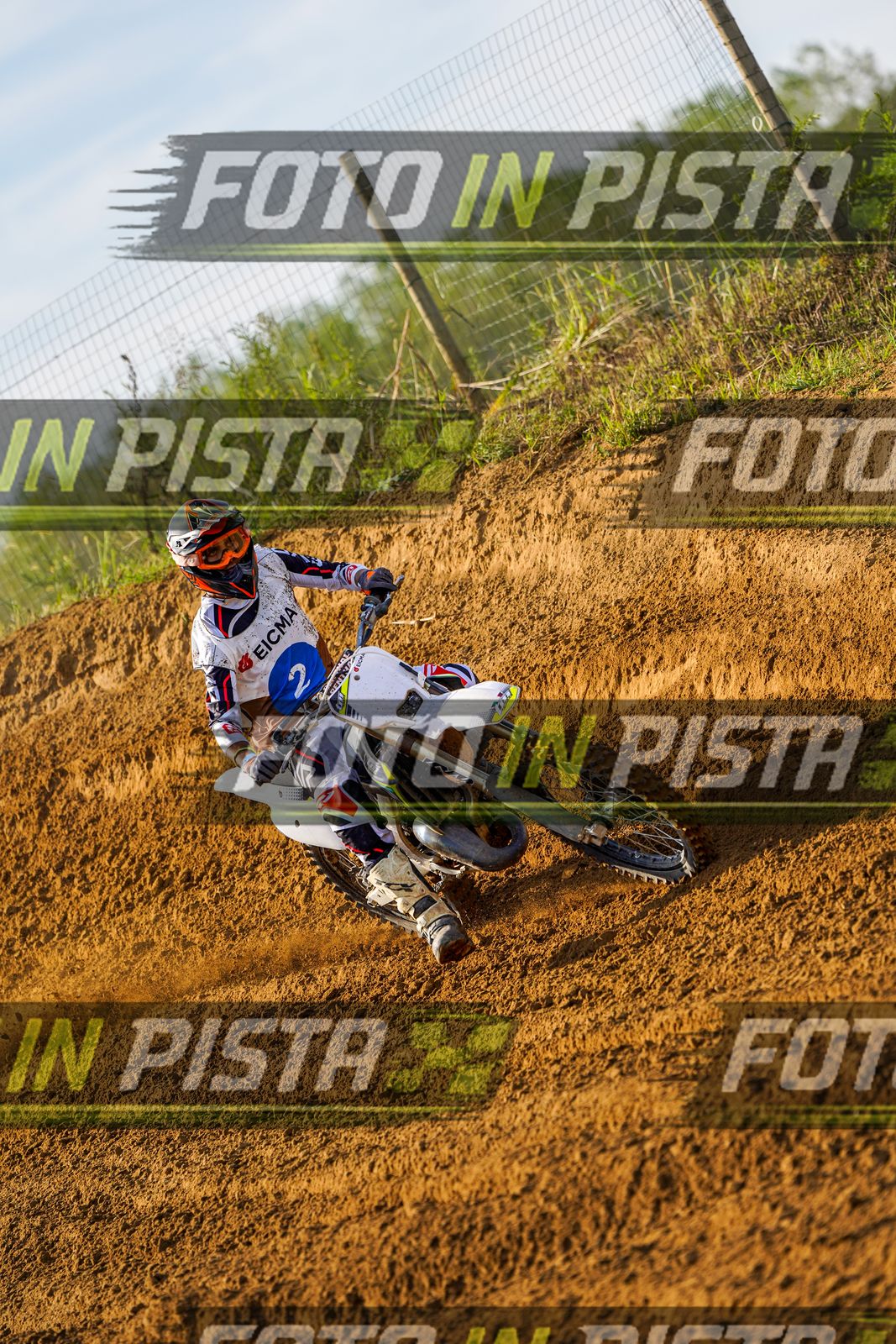 EICMA 20-09 16:00-17:00 · DOS05029