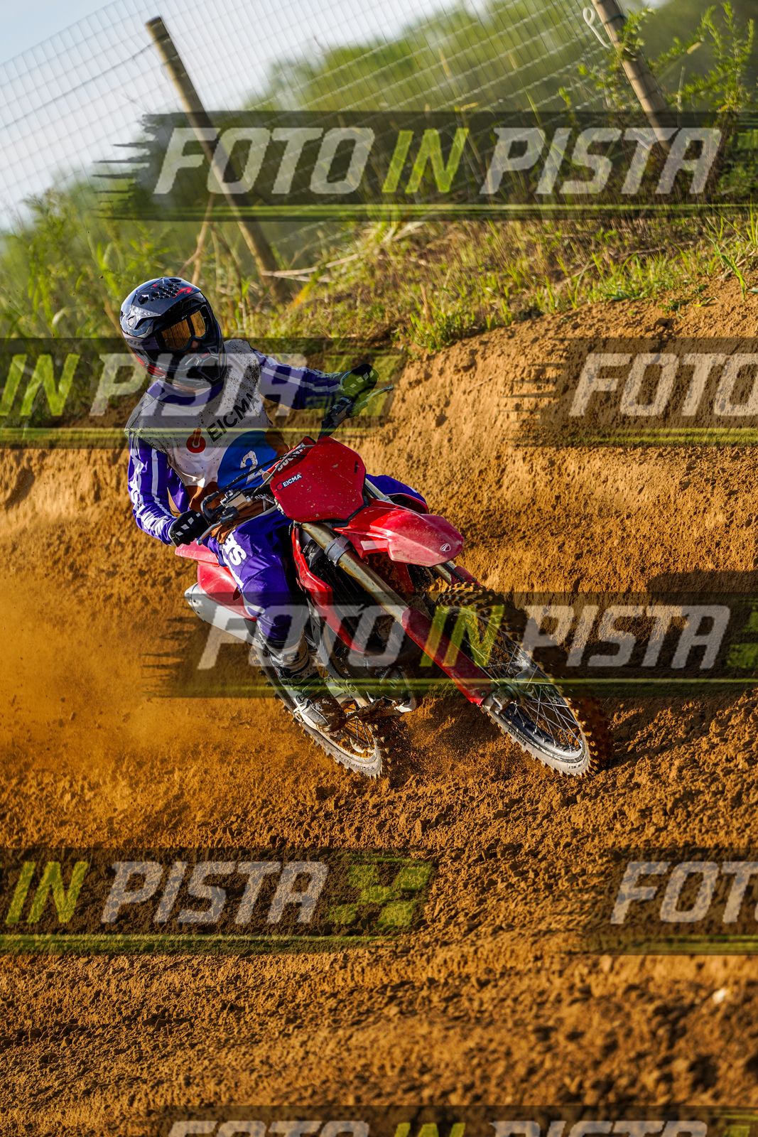 EICMA 20-09 16:00-17:00 · DOS05049