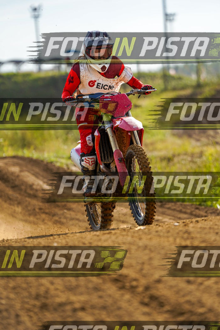 EICMA 20-09 16:00-17:00 · DOS05057
