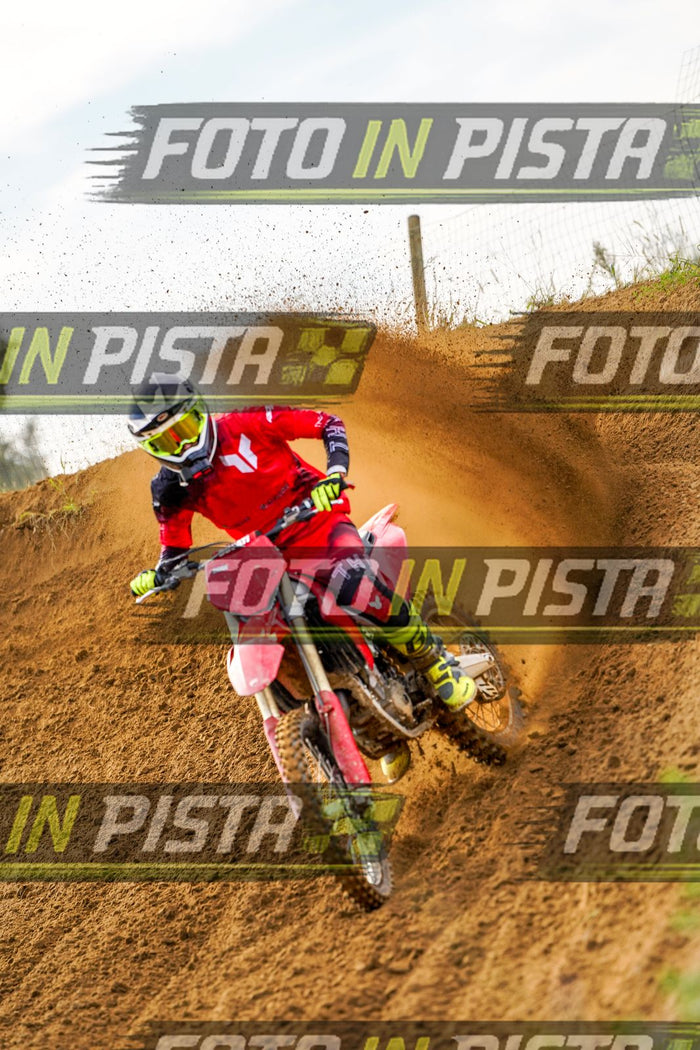 EICMA 20-09 17:00-18:00 · DOS05211