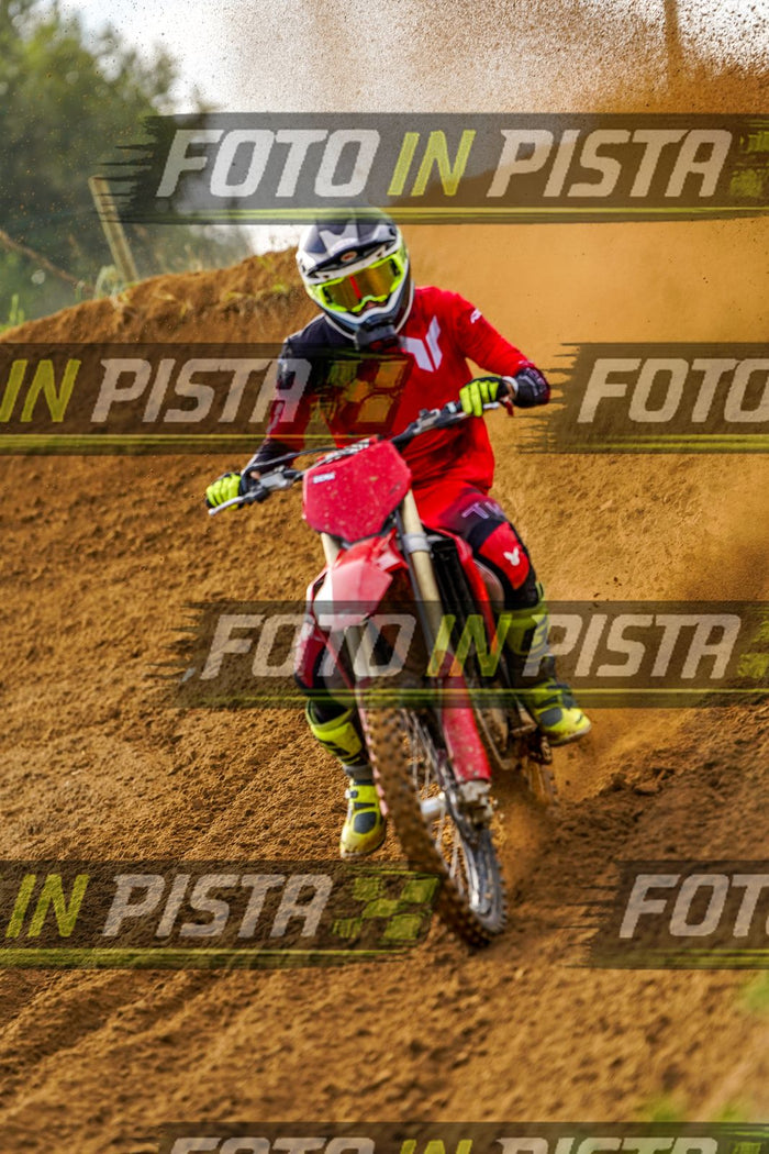 EICMA 20-09 17:00-18:00 · DOS05213