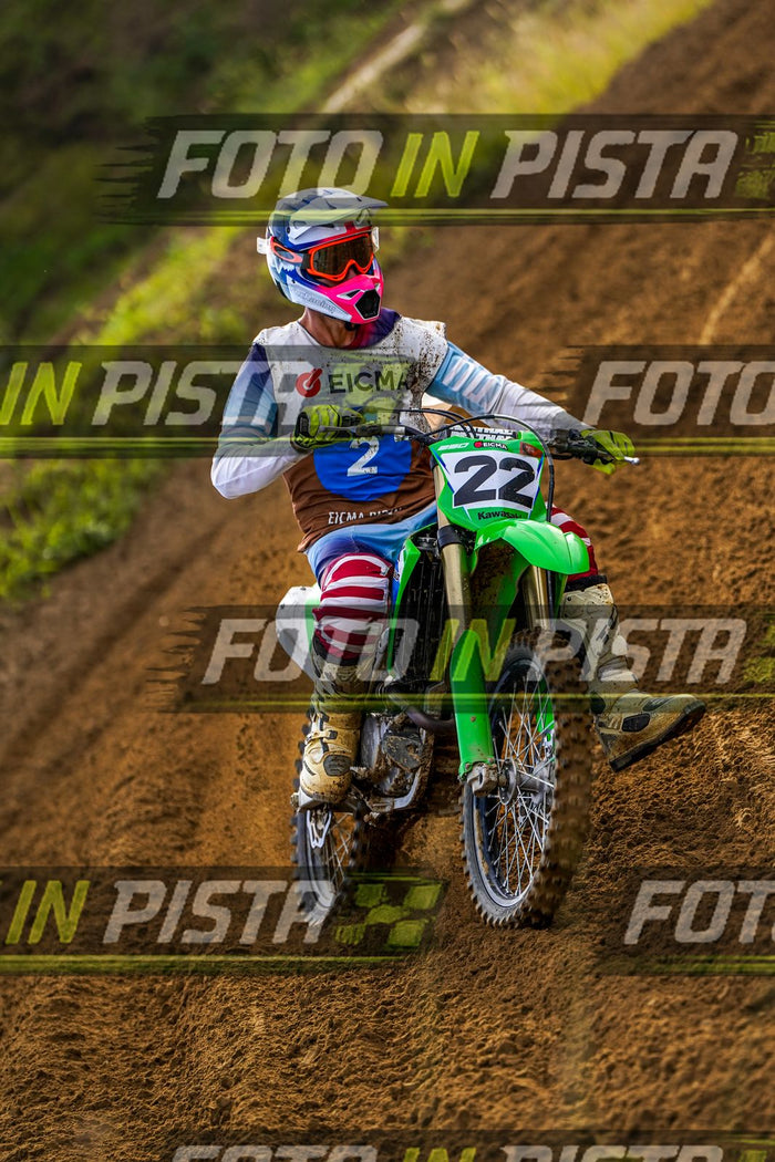 EICMA 20-09 17:00-18:00 · DOS05236