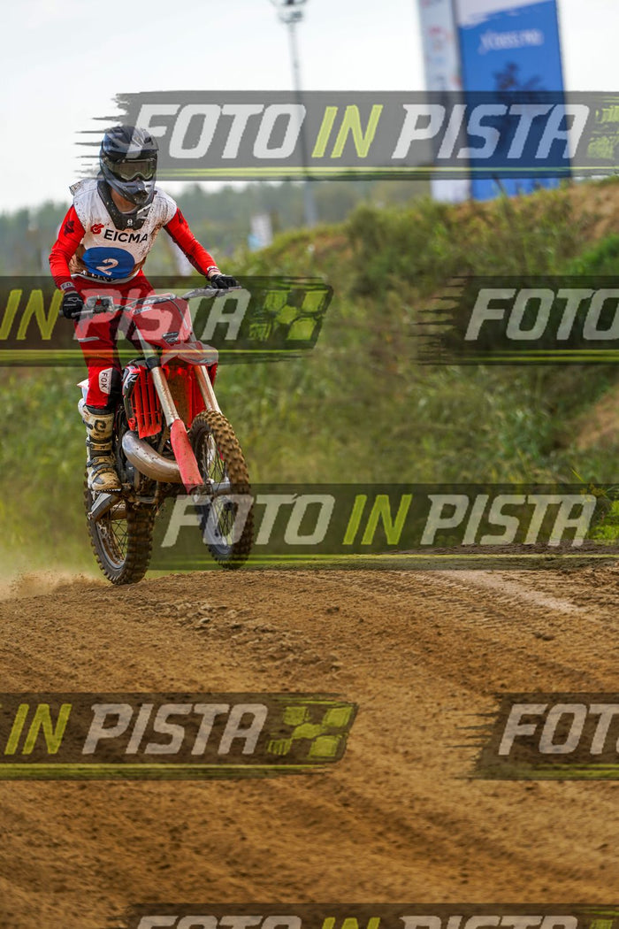 EICMA 20-09 17:00-18:00 · DOS05243
