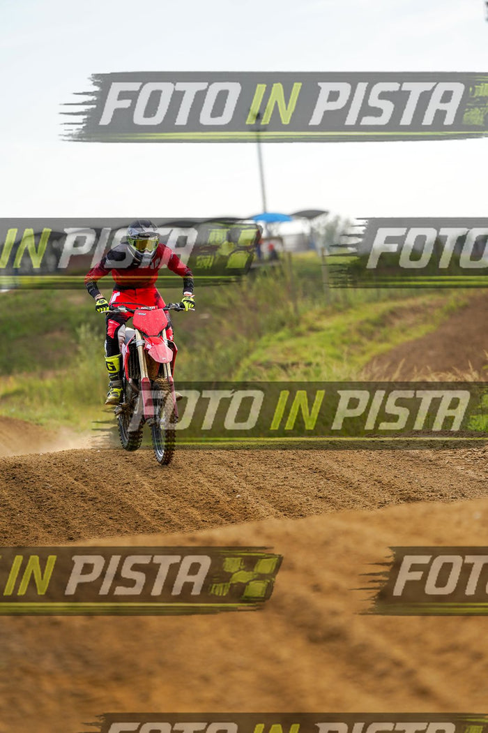 EICMA 20-09 17:00-18:00 · DOS05261