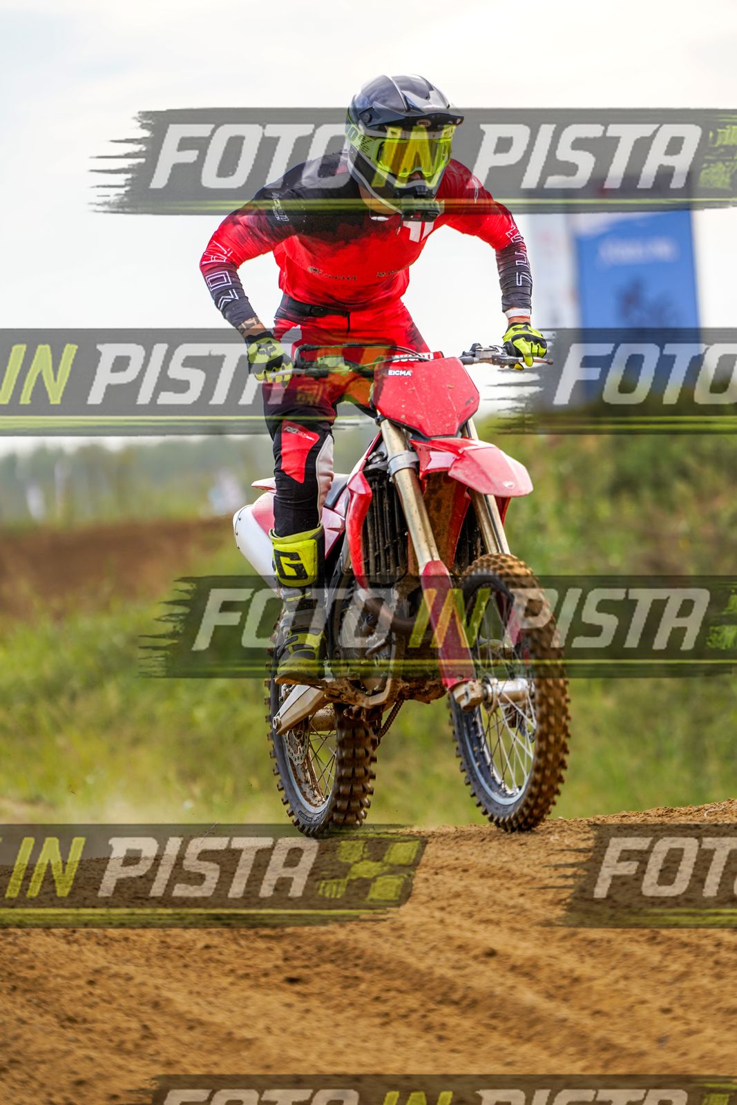EICMA 20-09 17:00-18:00 · DOS05269