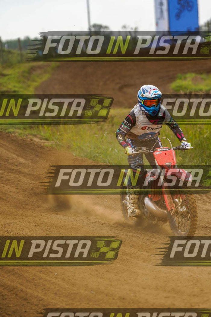 EICMA 20-09 17:00-18:00 · DOS05280