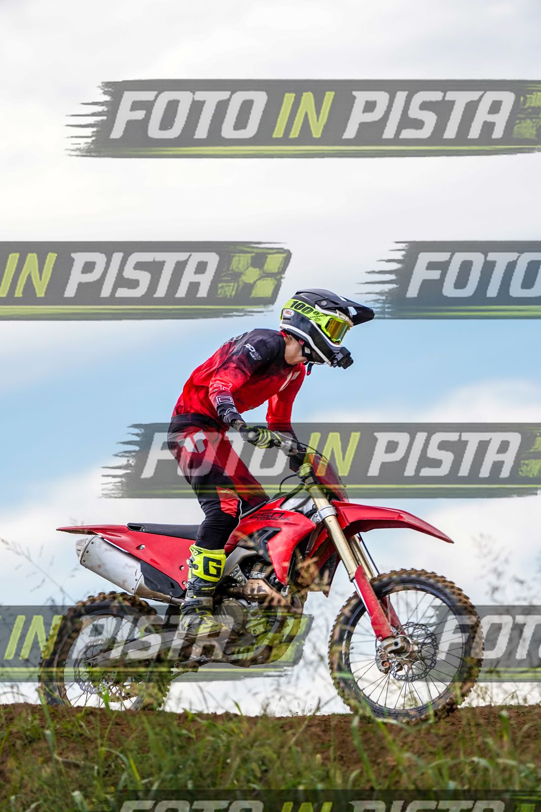 EICMA 20-09 17:00-18:00 · DOS05295
