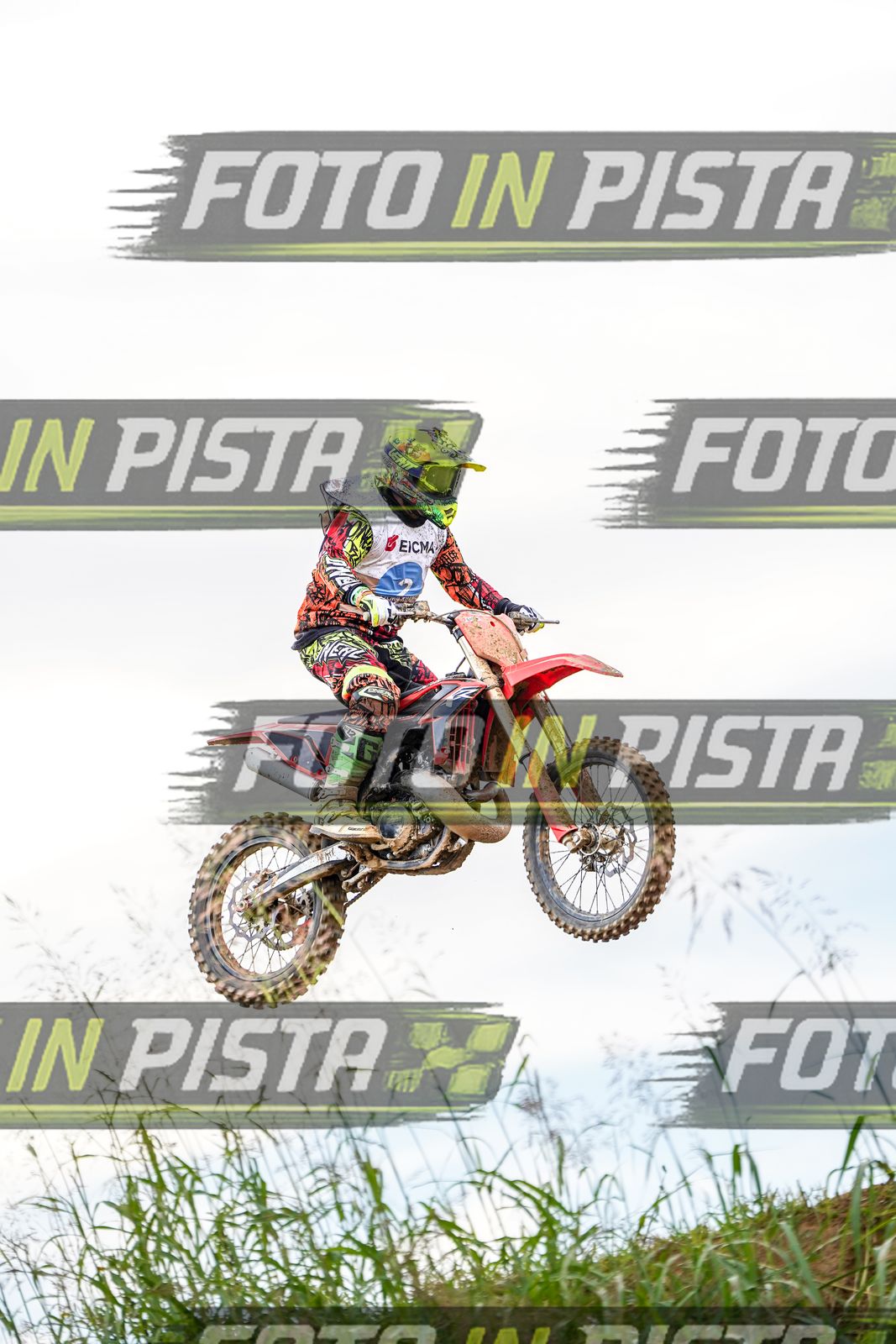 EICMA 20-09 17:00-18:00 · DOS05313