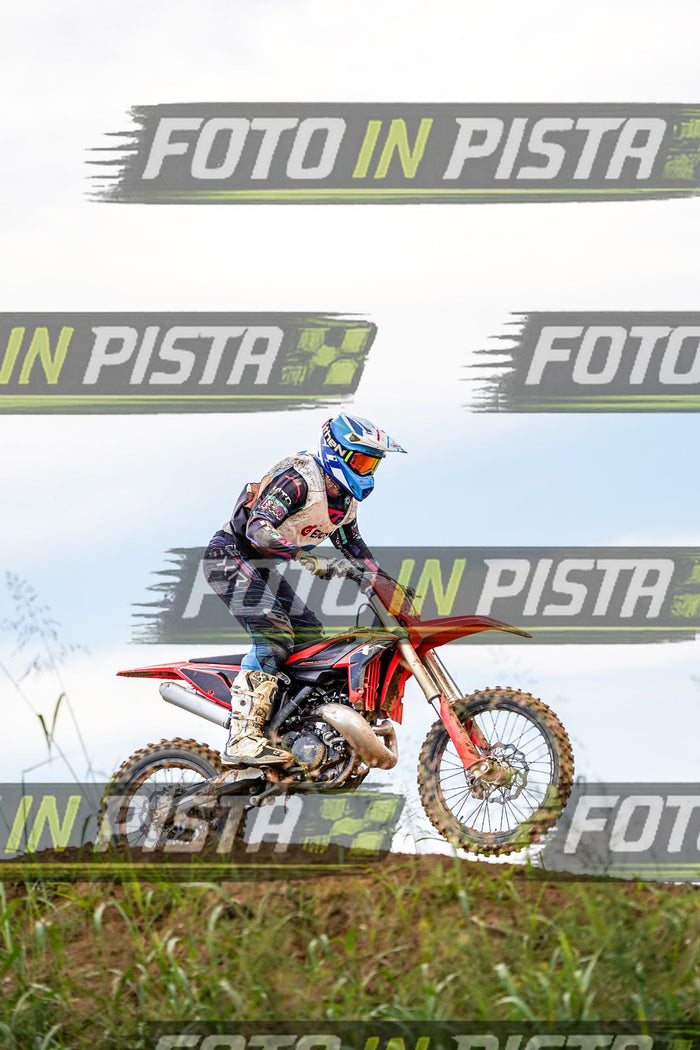 EICMA 20-09 17:00-18:00 · DOS05315