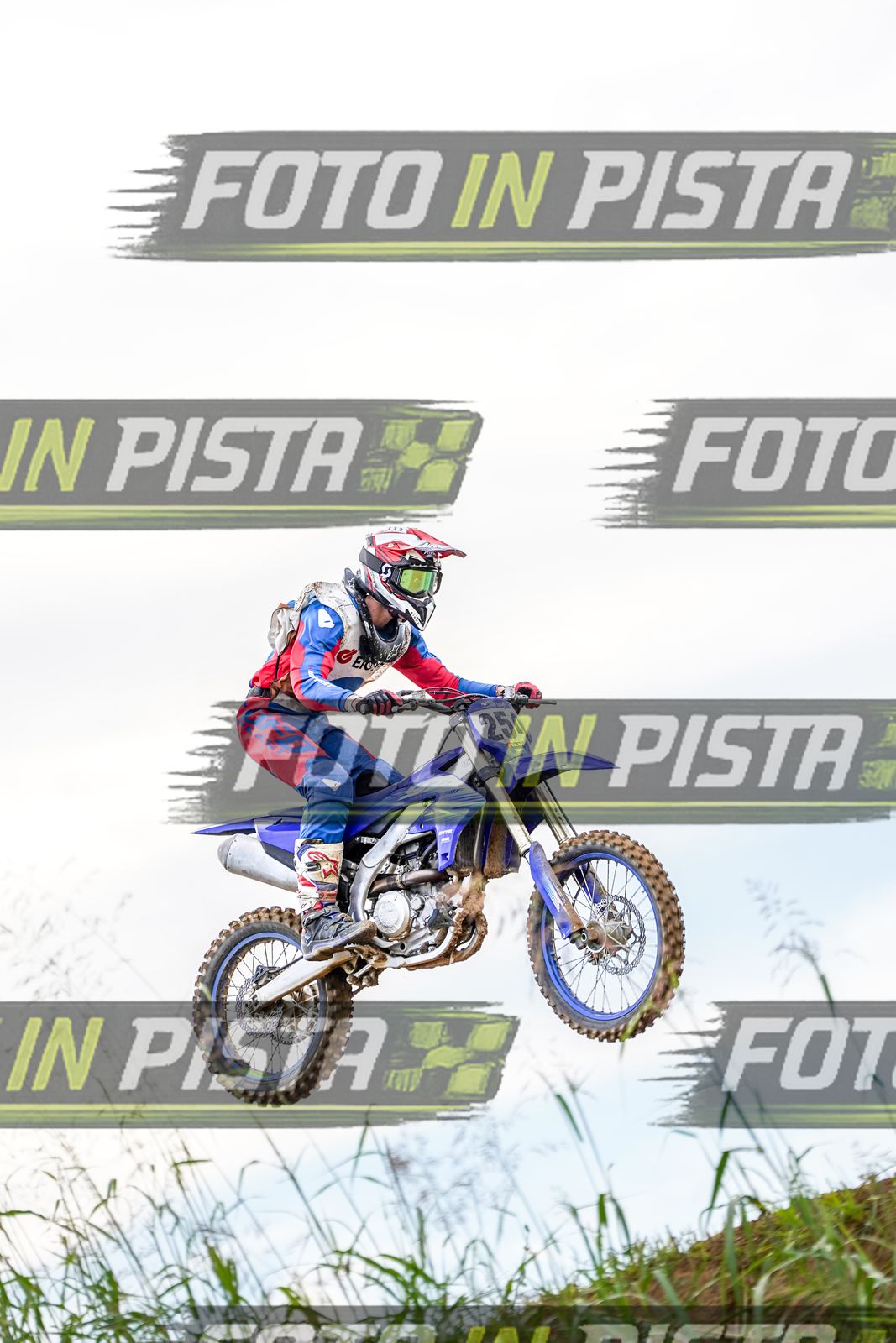 EICMA 20-09 17:00-18:00 · DOS05317