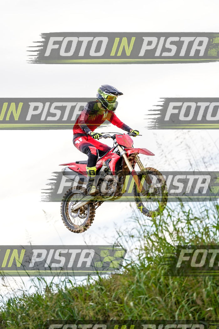 EICMA 20-09 17:00-18:00 · DOS05331