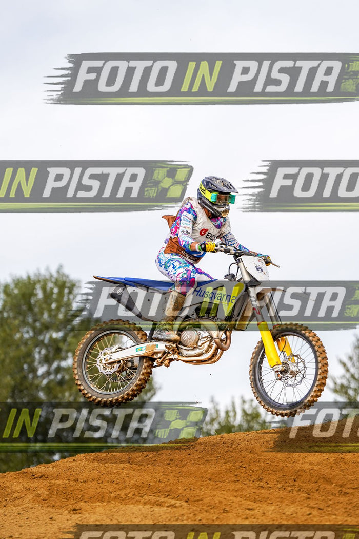 EICMA 20-09 17:00-18:00 · DOS05333