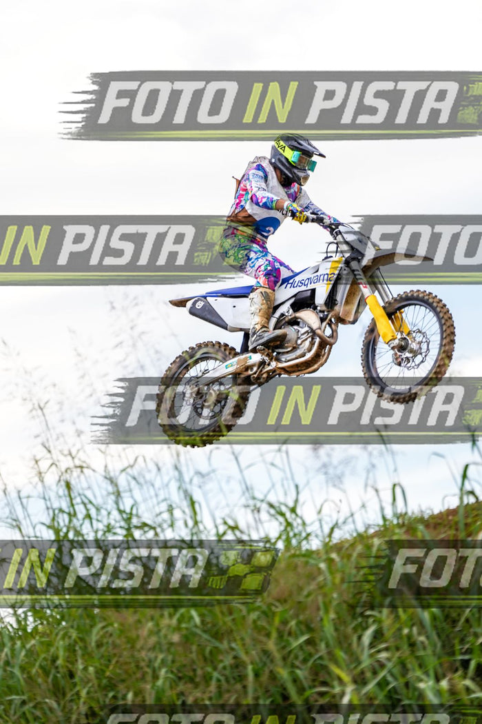 EICMA 20-09 17:00-18:00 · DOS05343