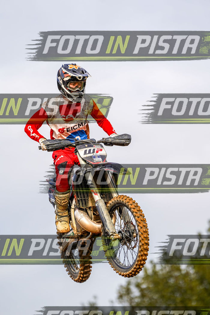 EICMA 20-09 17:00-18:00 · DOS05363