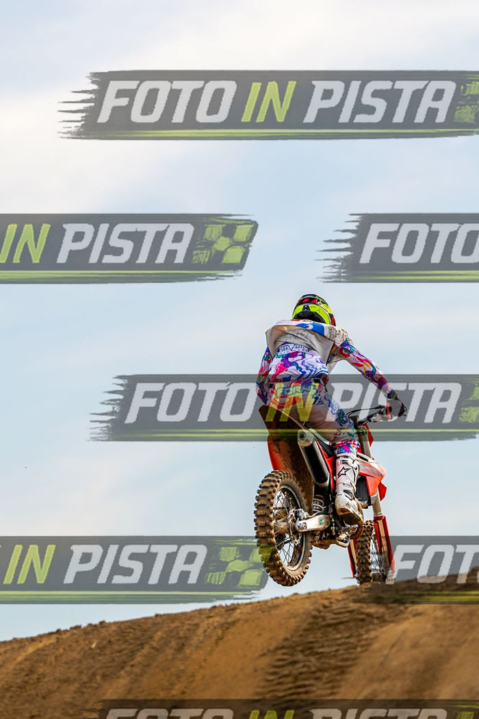 EICMA 20-09 17:00-18:00 · DOS05384