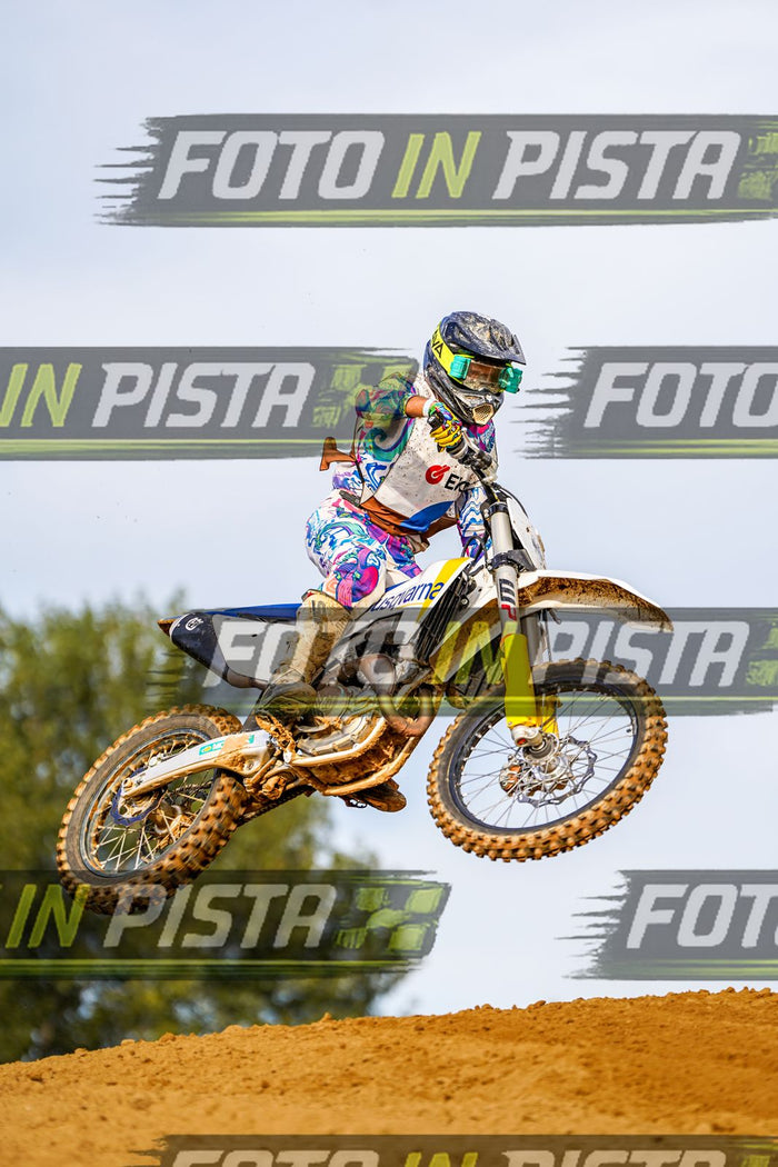 EICMA 20-09 17:00-18:00 · DOS05385