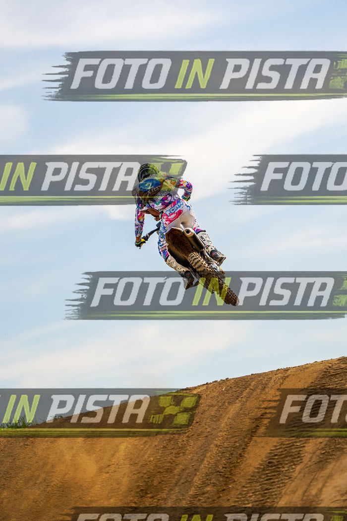 EICMA 20-09 17:00-18:00 · DOS05389