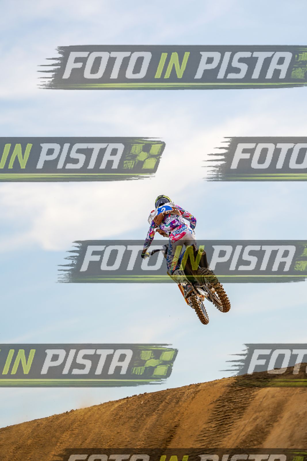 EICMA 20-09 17:00-18:00 · DOS05391