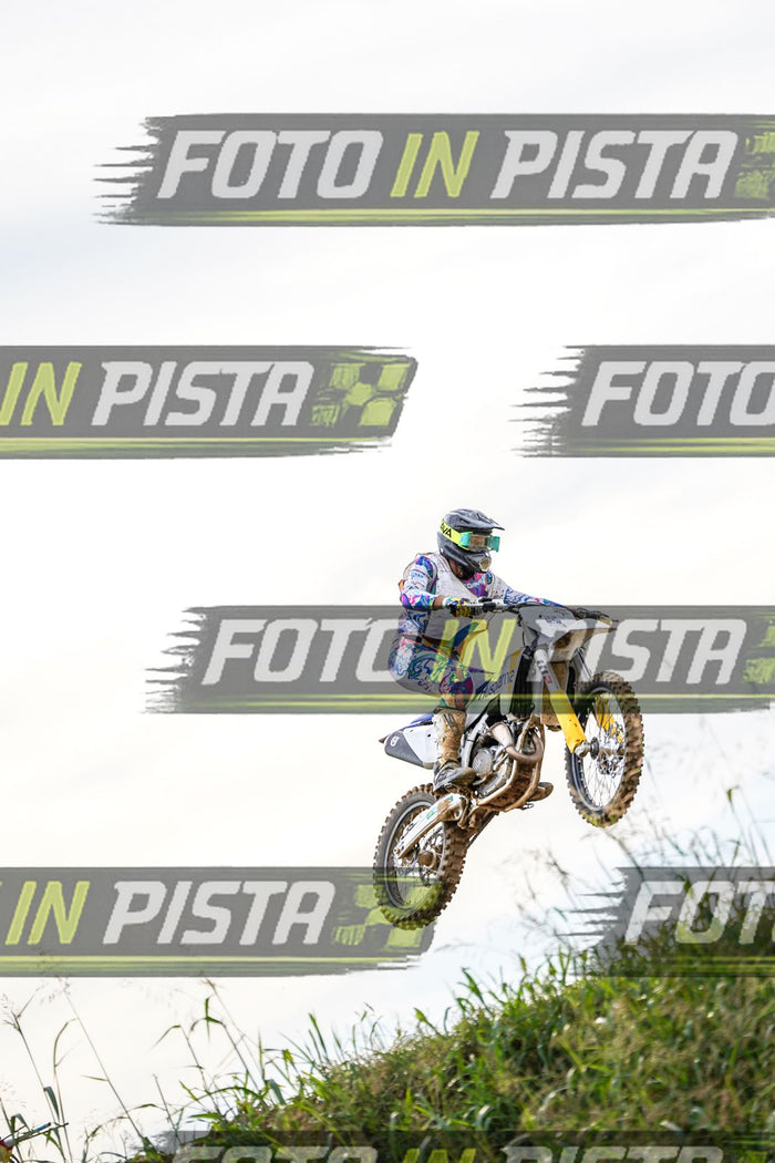 EICMA 20-09 17:00-18:00 · DOS05393