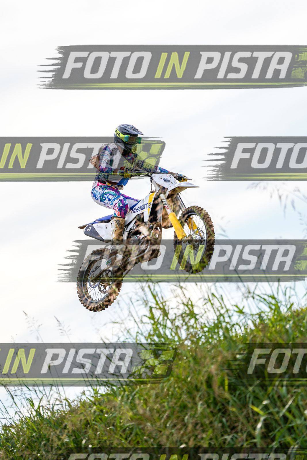 EICMA 20-09 17:00-18:00 · DOS05395