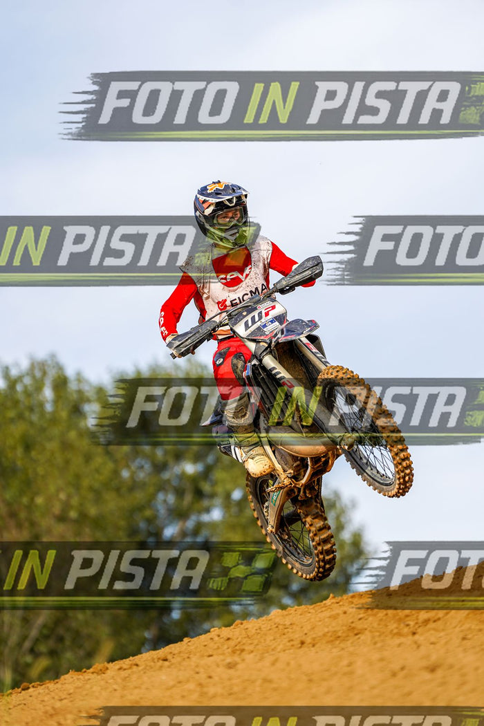 EICMA 20-09 17:00-18:00 · DOS05399
