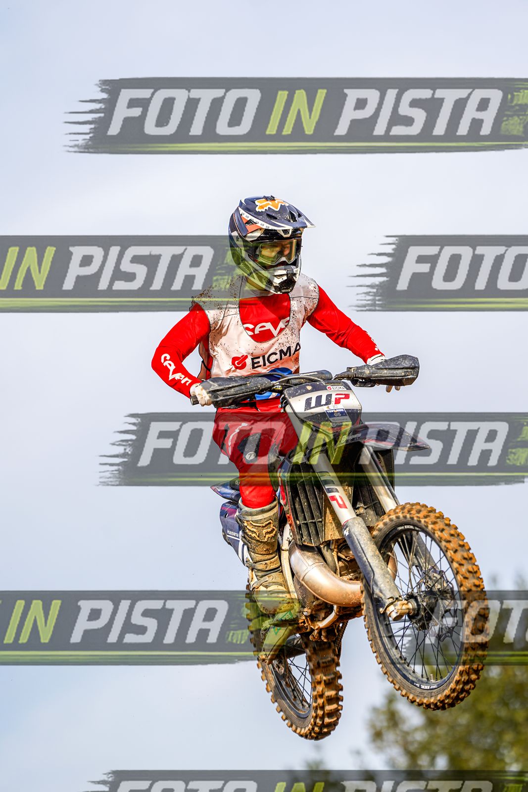 EICMA 20-09 17:00-18:00 · DOS05402