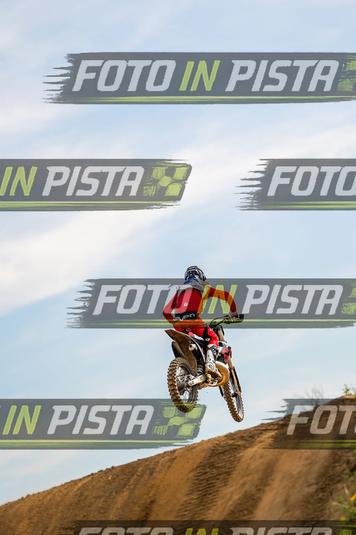 EICMA 20-09 17:00-18:00 · DOS05406