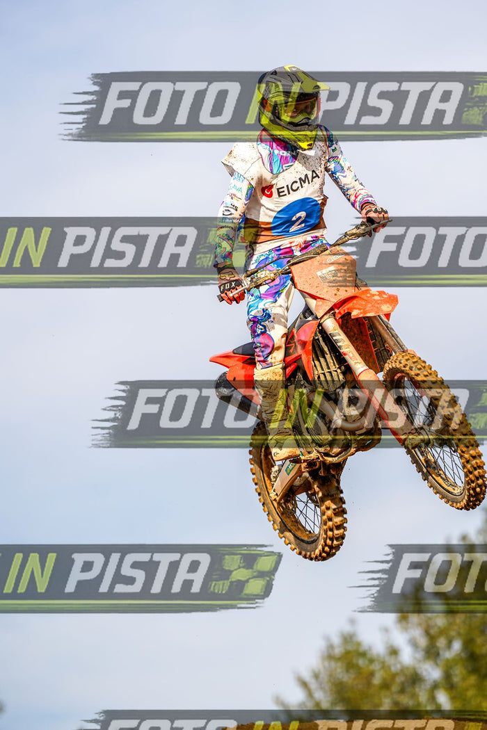 EICMA 20-09 17:00-18:00 · DOS05415