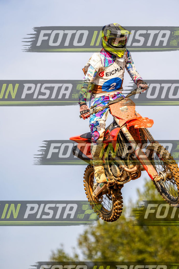 EICMA 20-09 17:00-18:00 · DOS05416