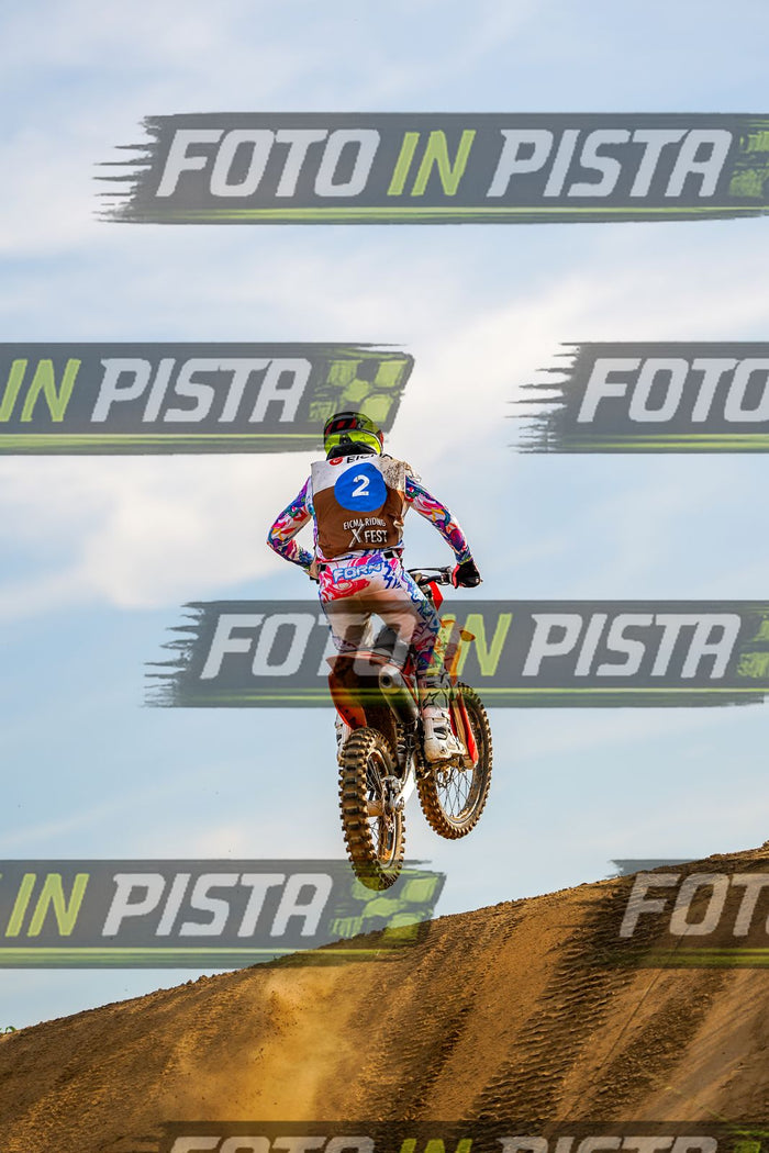 EICMA 20-09 17:00-18:00 · DOS05417