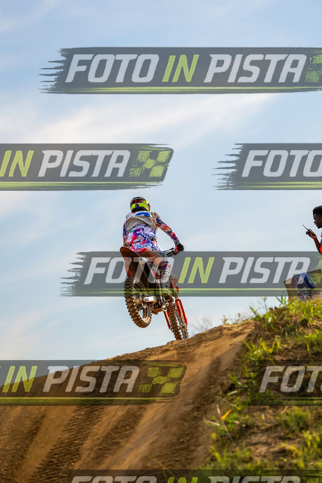 EICMA 20-09 17:00-18:00 · DOS05420