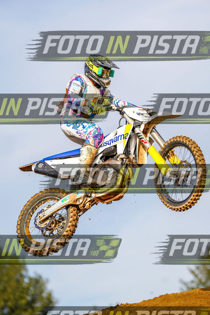 EICMA 20-09 17:00-18:00 · DOS05422
