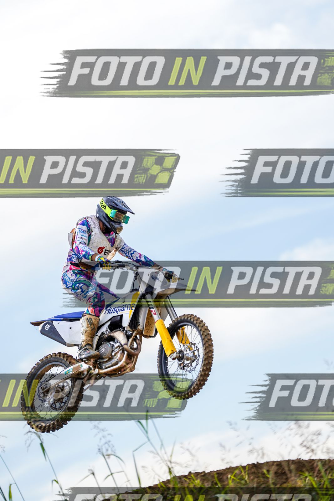 EICMA 20-09 17:00-18:00 · DOS05432