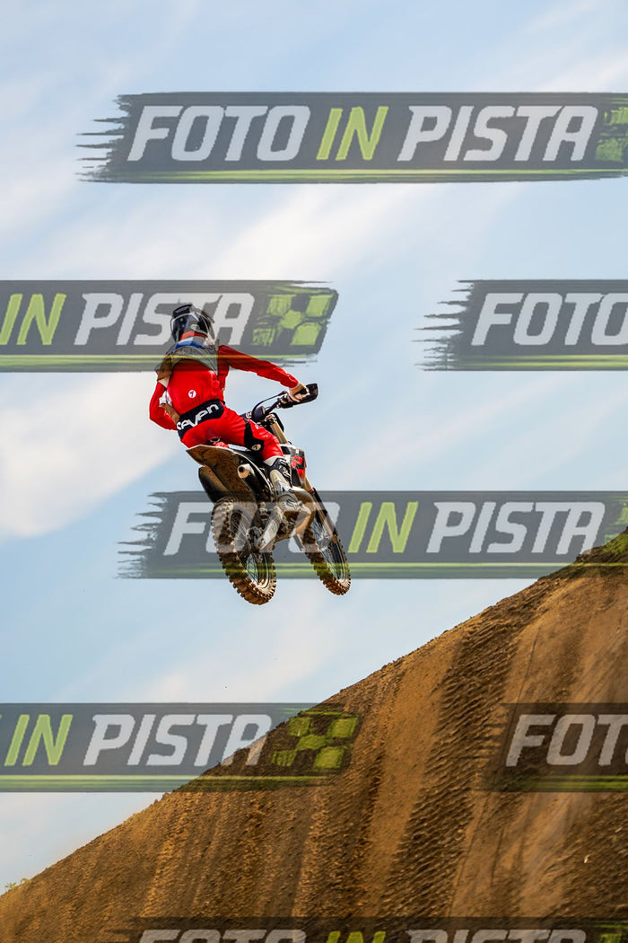 EICMA 20-09 17:00-18:00 · DOS05442